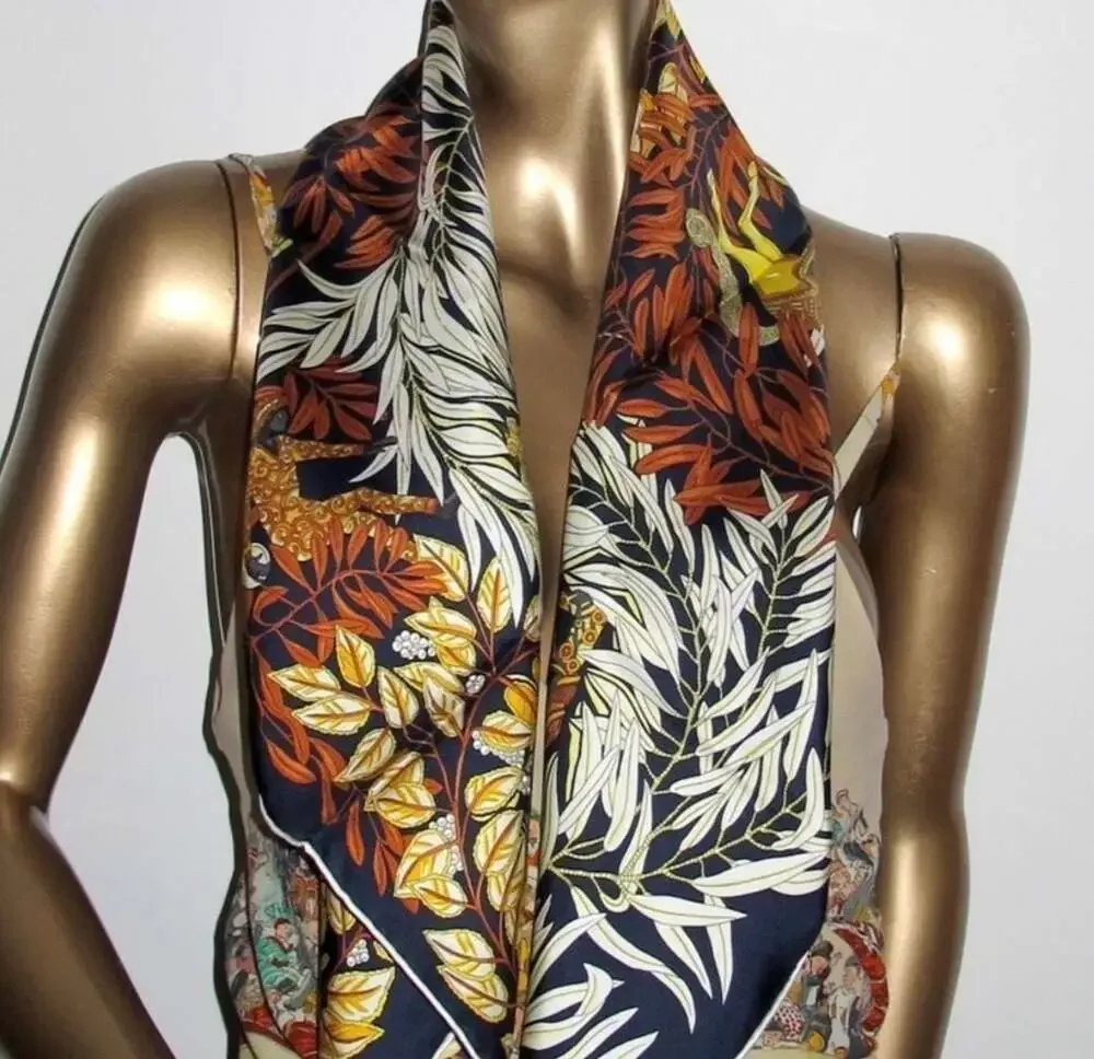 Hermes La Promenade de Platon Silk Scarf - Picture 3 of 7